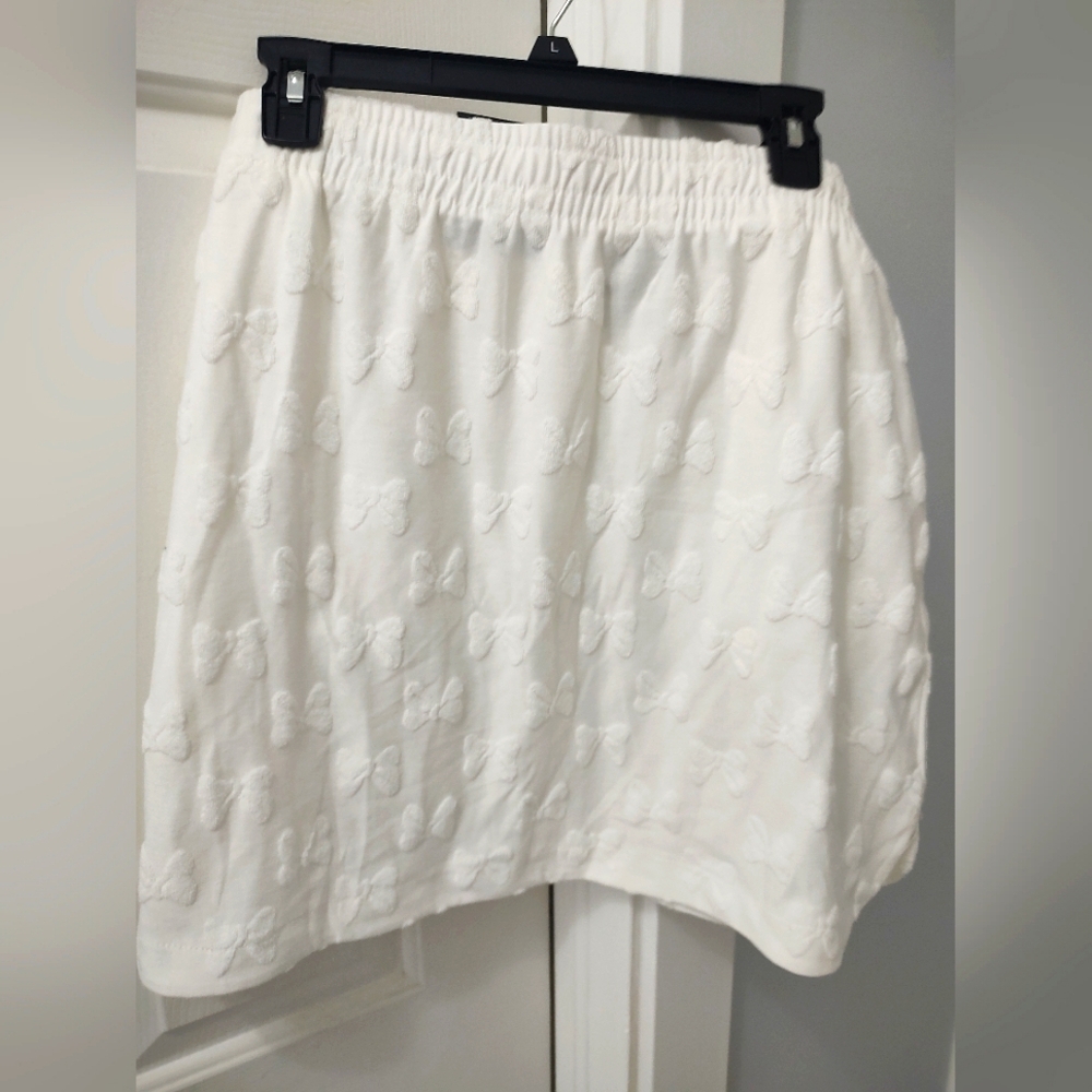 Disney White Bow Skirt